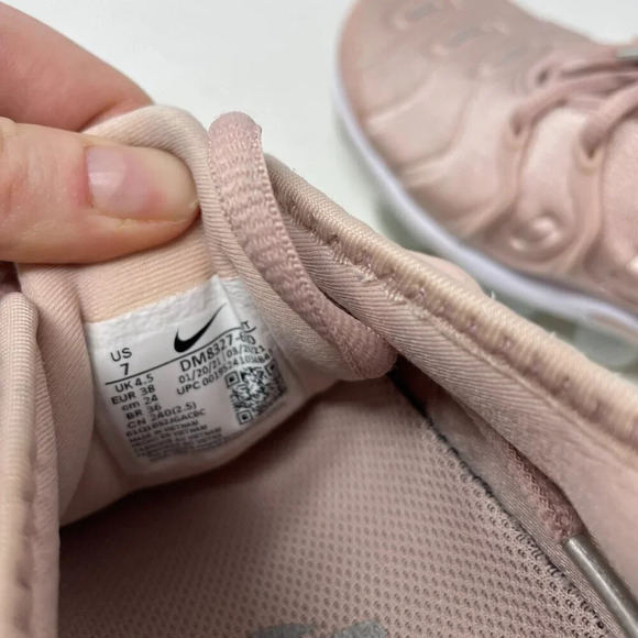 Nike Air  VaporMax Plus Sneakers Running Shoes "Pink Oxford" Size 7 - Picture 9 of 10